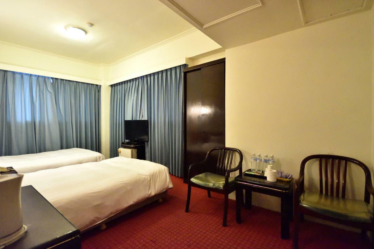 Yuanshin Hotel Taitung Ngoại thất bức ảnh