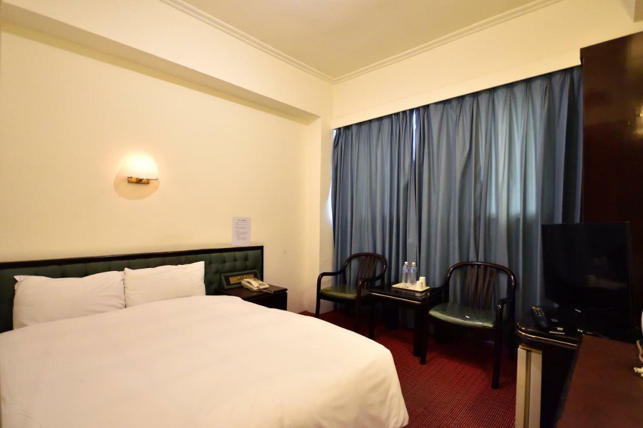 Yuanshin Hotel Taitung Ngoại thất bức ảnh